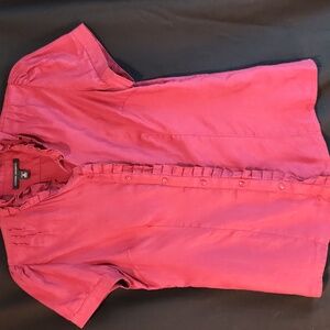 Banana Republic brand silk button up blouse w/ ruffle detail w button sleeve. M